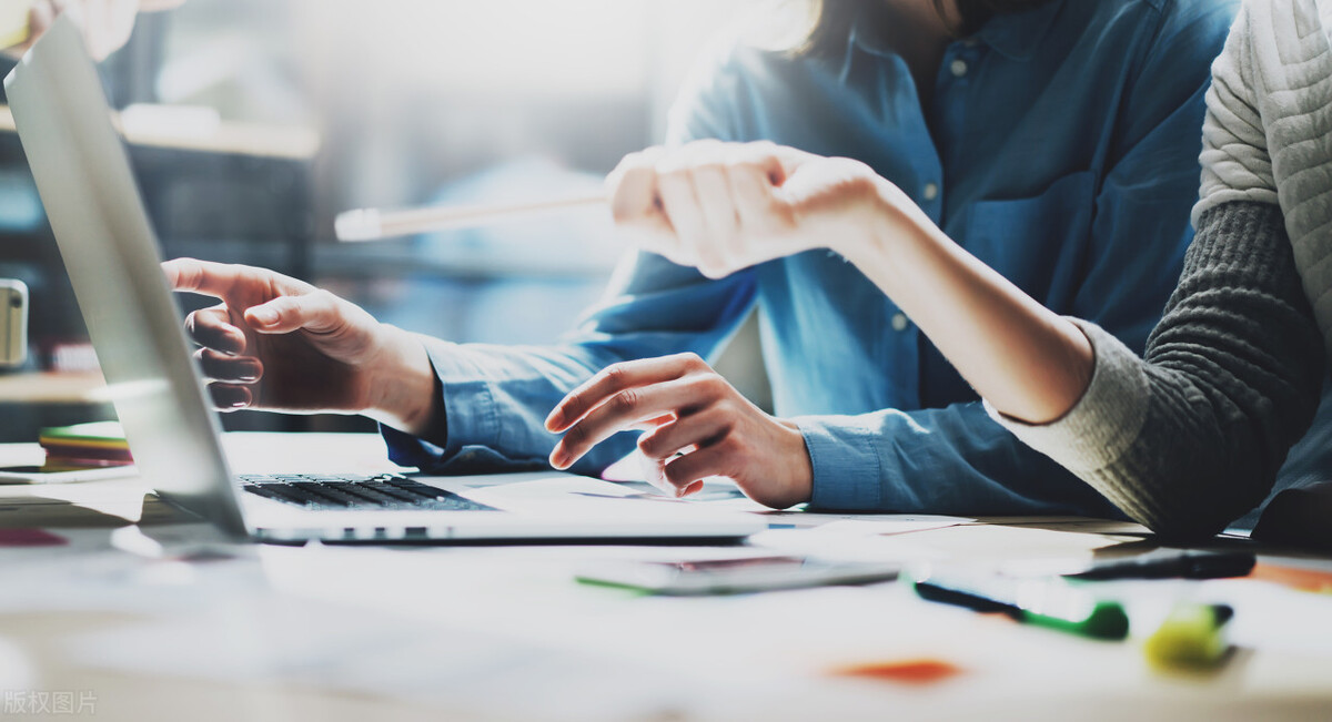 大学老师创业合法吗,大学老师创业做什么好