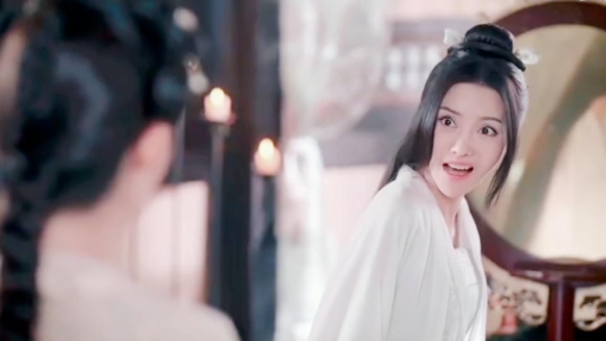 张芷溪白鹿玉楼春,张芷溪和白鹿演的同一个人么