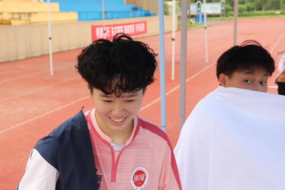 足球女孩,足球女孩实现梦想