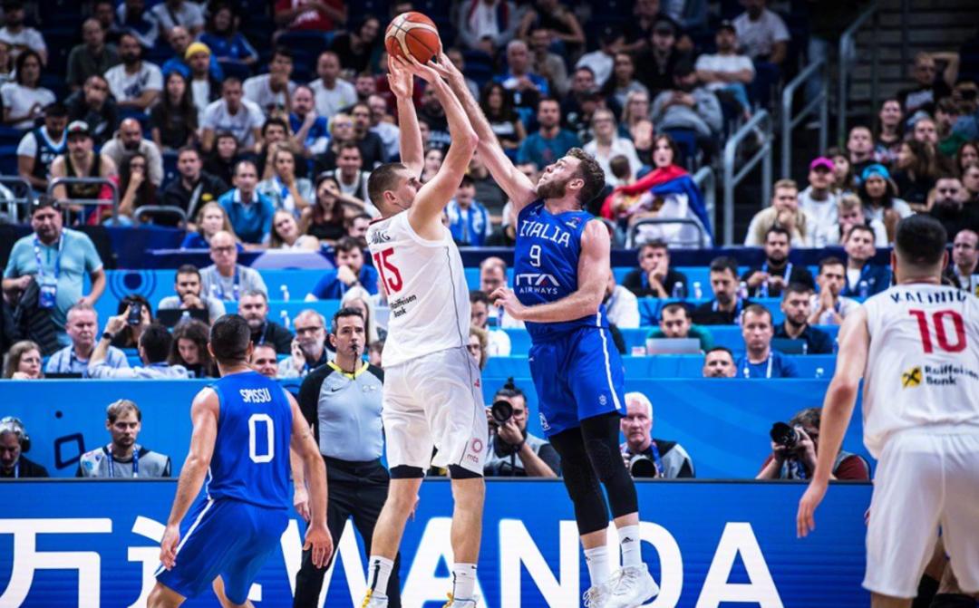 因为一个主教练，我感受到了篮球久违的热血