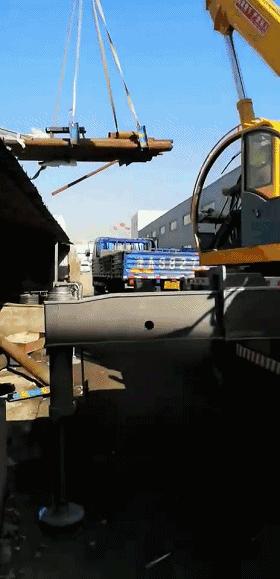 违章指挥造成重大事故怎么判刑,违章指挥造成1人死亡负什么责任