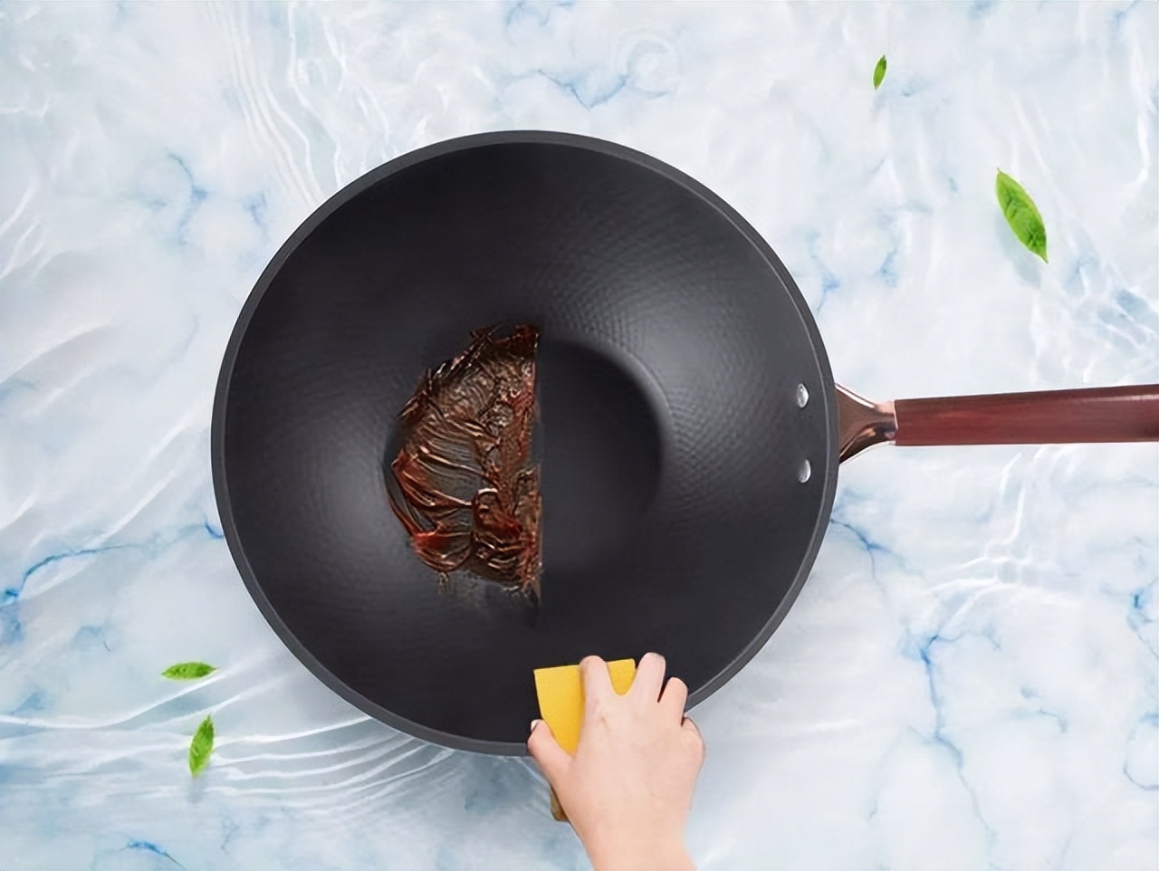 家里有这种锅的人一定要注意了,你家厨房千万别出现这种锅