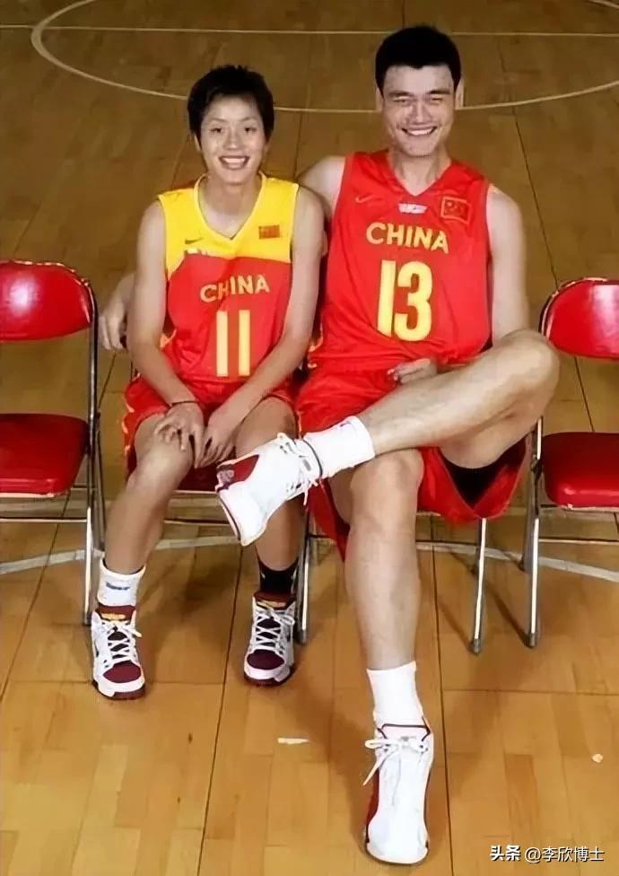 姚明叶莉女儿身高预测,姚明和他的女儿身高