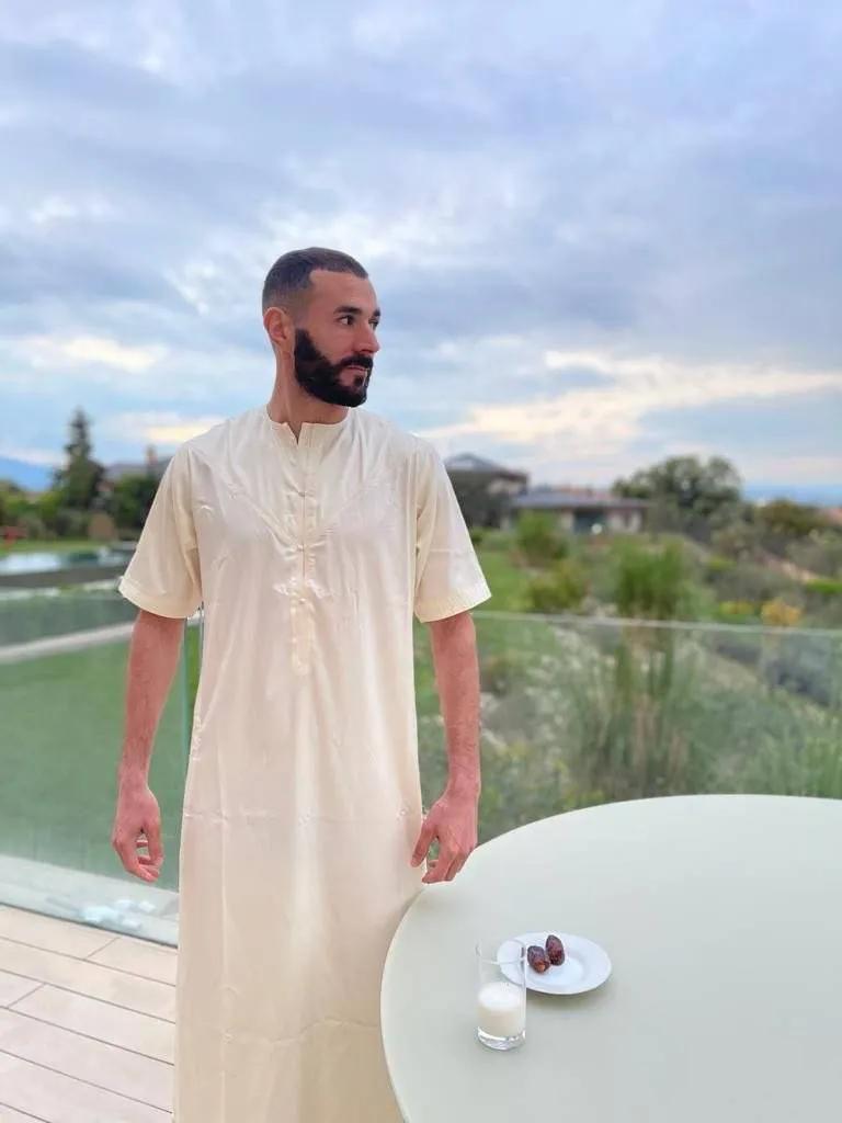 足球界的那些神仙球,足球运动员斋月