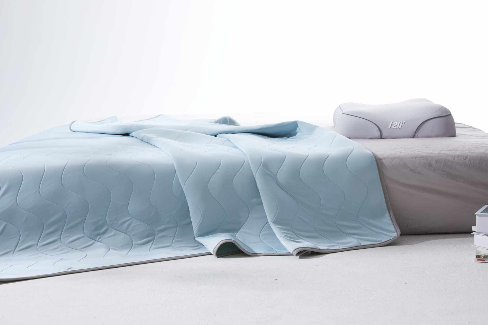 睡眠新体验凉被,高档乳胶睡眠被