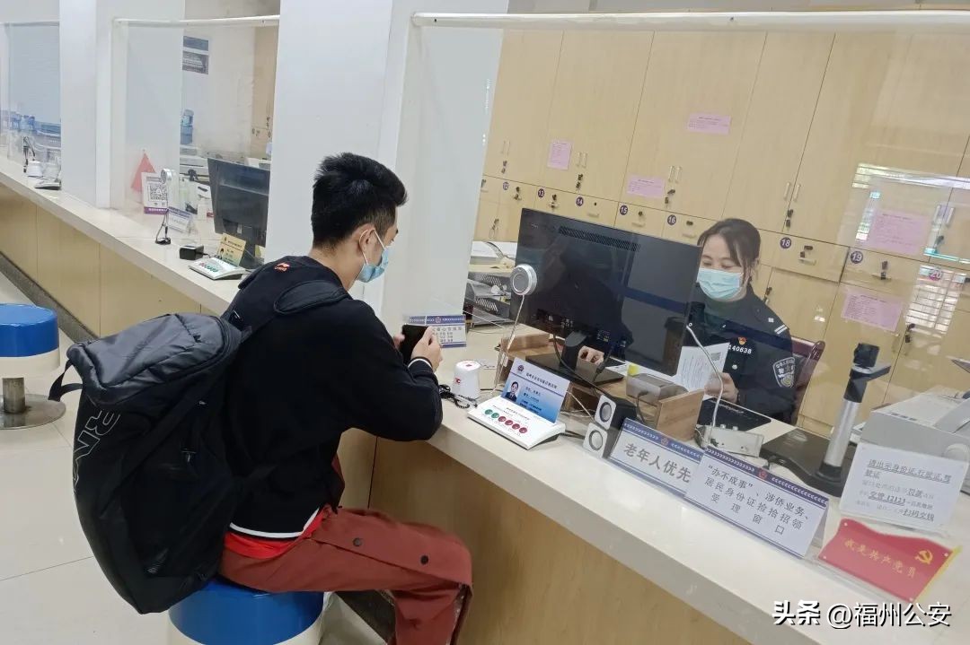 政务部门落实周六日不打烊,365天不打烊政务服务送上门