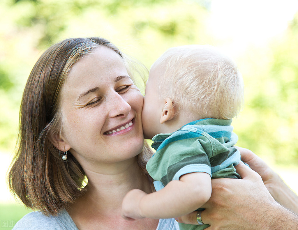宝宝认生特别厉害,宝宝认生怎么调理