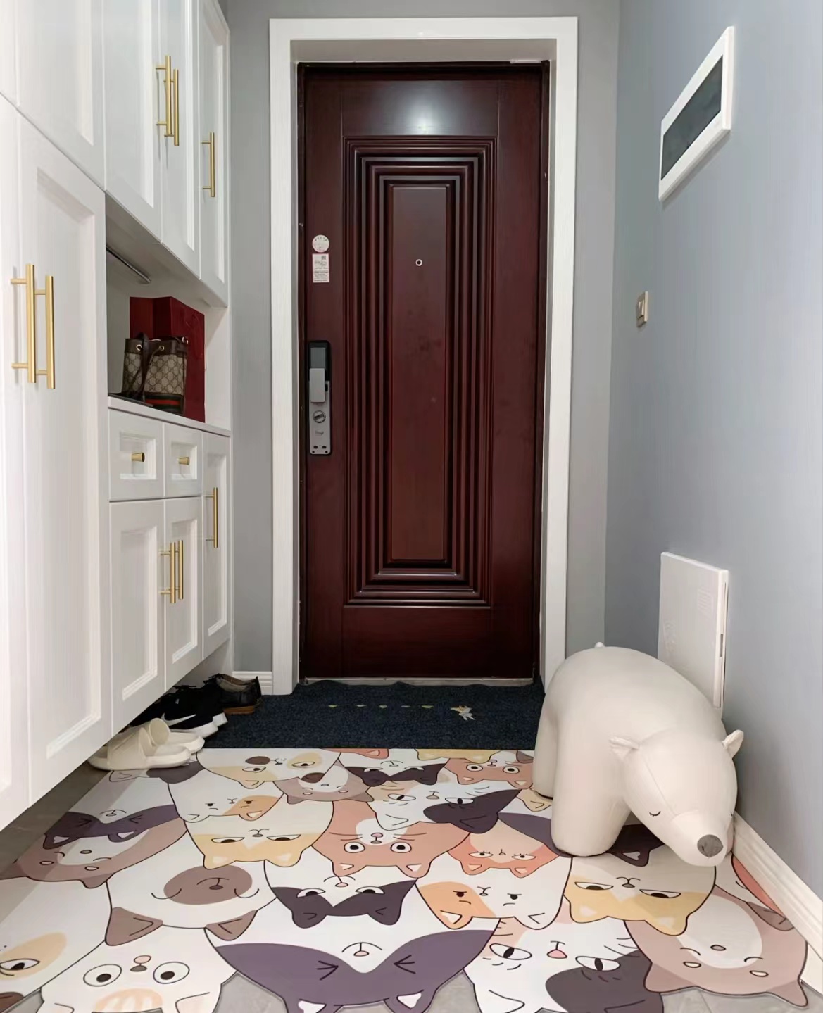 发现一户很经典的新中式风装修,发现一户比较独特的中式风装修