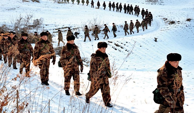 若台海“统一”,20多万的台军该如何处理,收编还是就地解散呢?