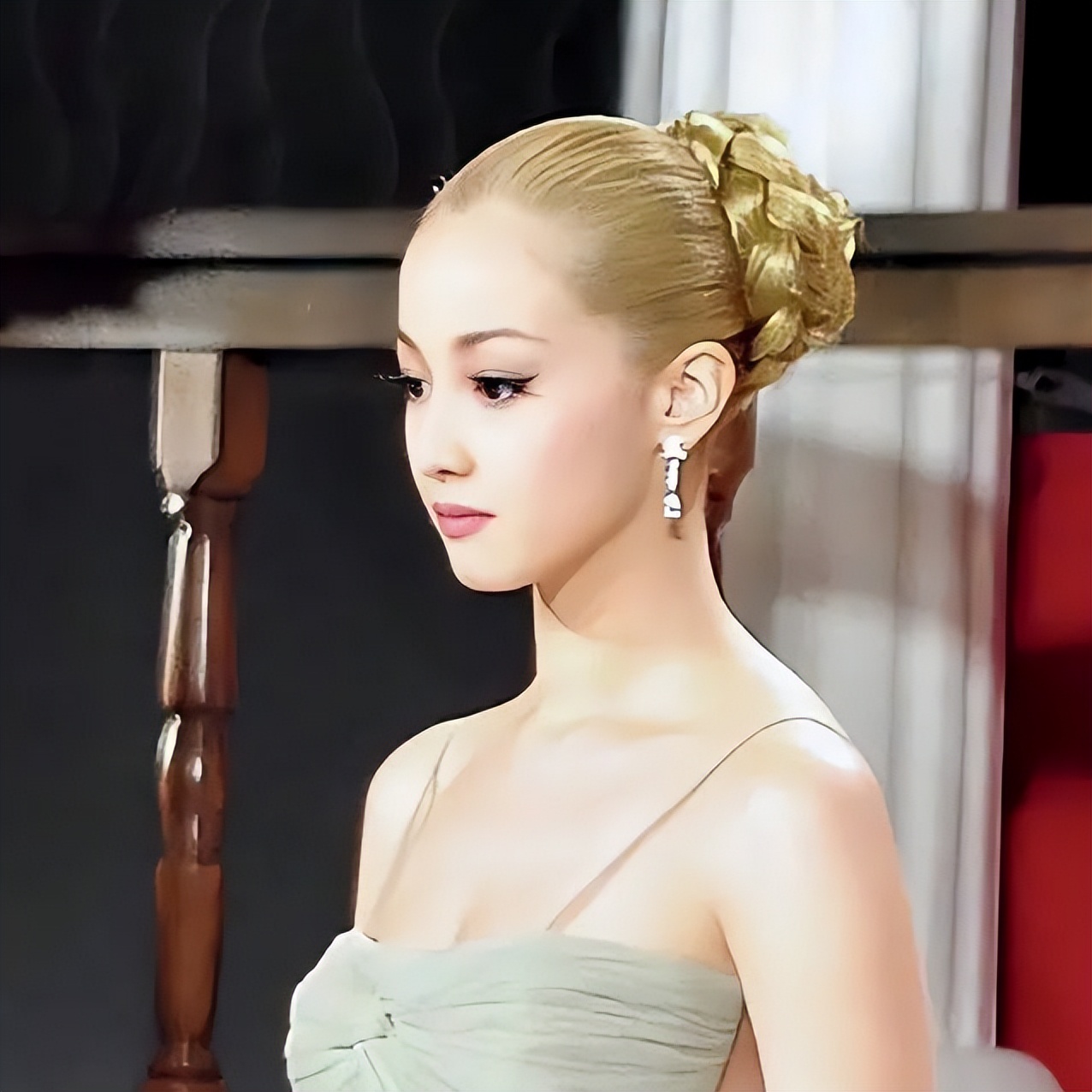 适合大光明脸型的发型,大光明发型怎么样才好看