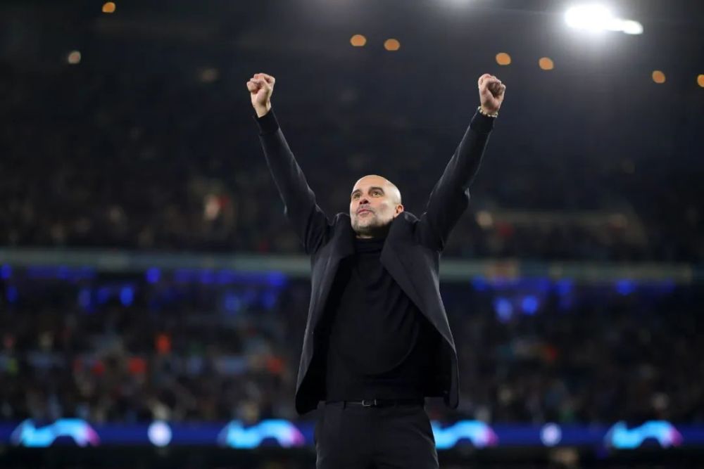 瓜迪奥拉的无锋阵重夺英超冠军,曼城躺着夺冠