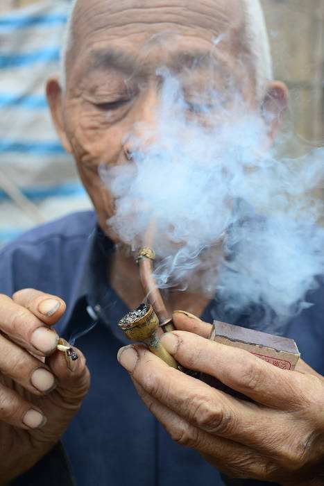 7种香烟被列入黑名单你还在吸吗,六种香烟或被列入黑名单