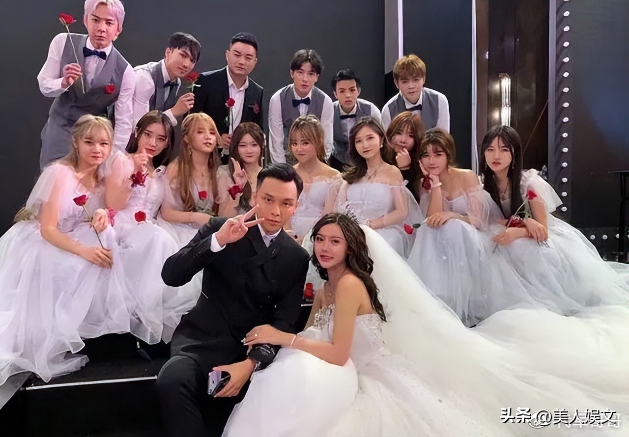 韩安冉三次结婚现场对比,24岁韩安冉回应四婚