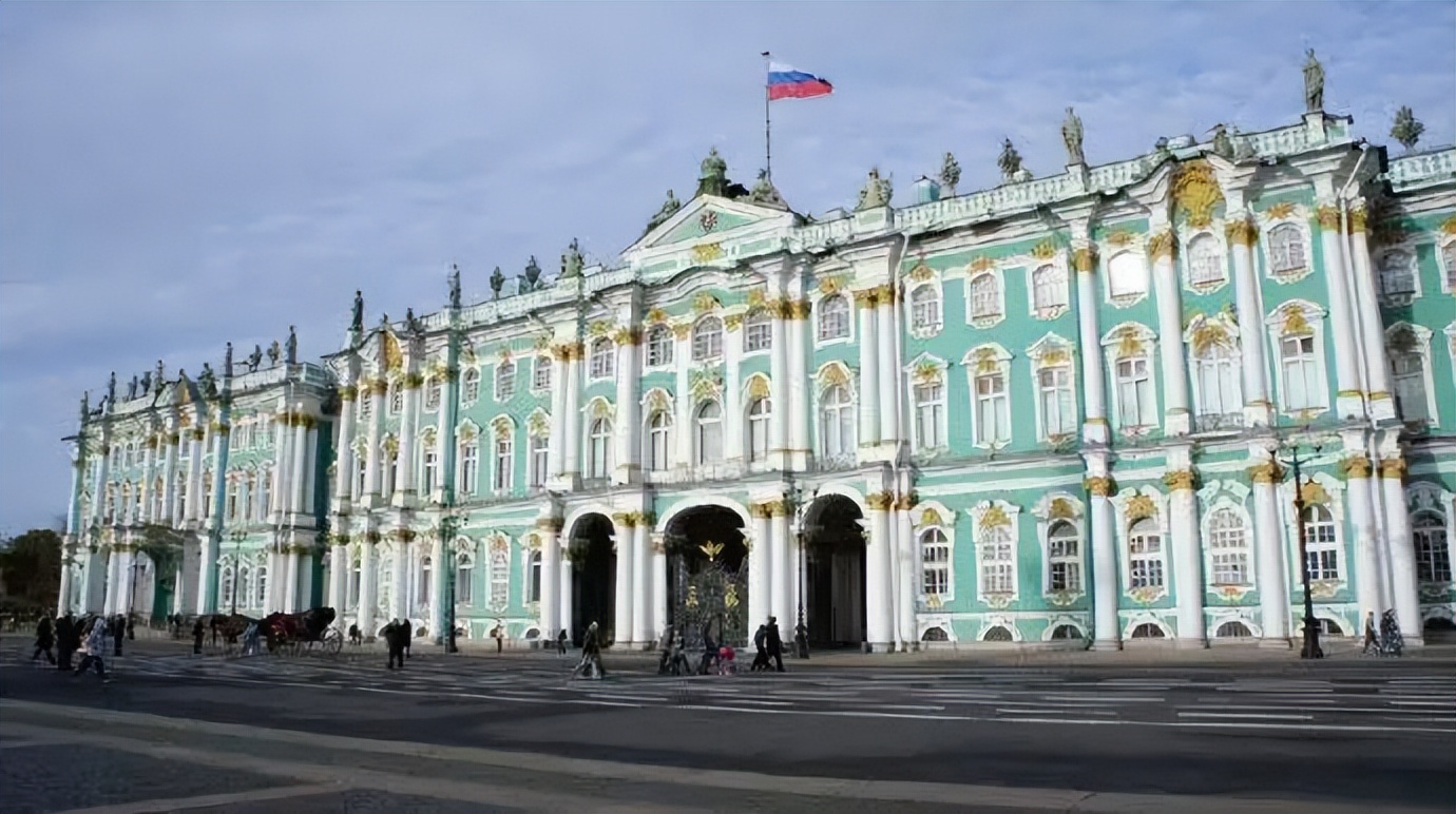 107克拉祖母绿，189克拉钻石，凯瑟琳女皇的珠宝库究竟有多丰富？