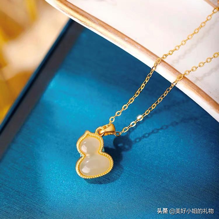 母亲节礼物40-50岁实用首饰套装,母亲节首饰礼物推荐