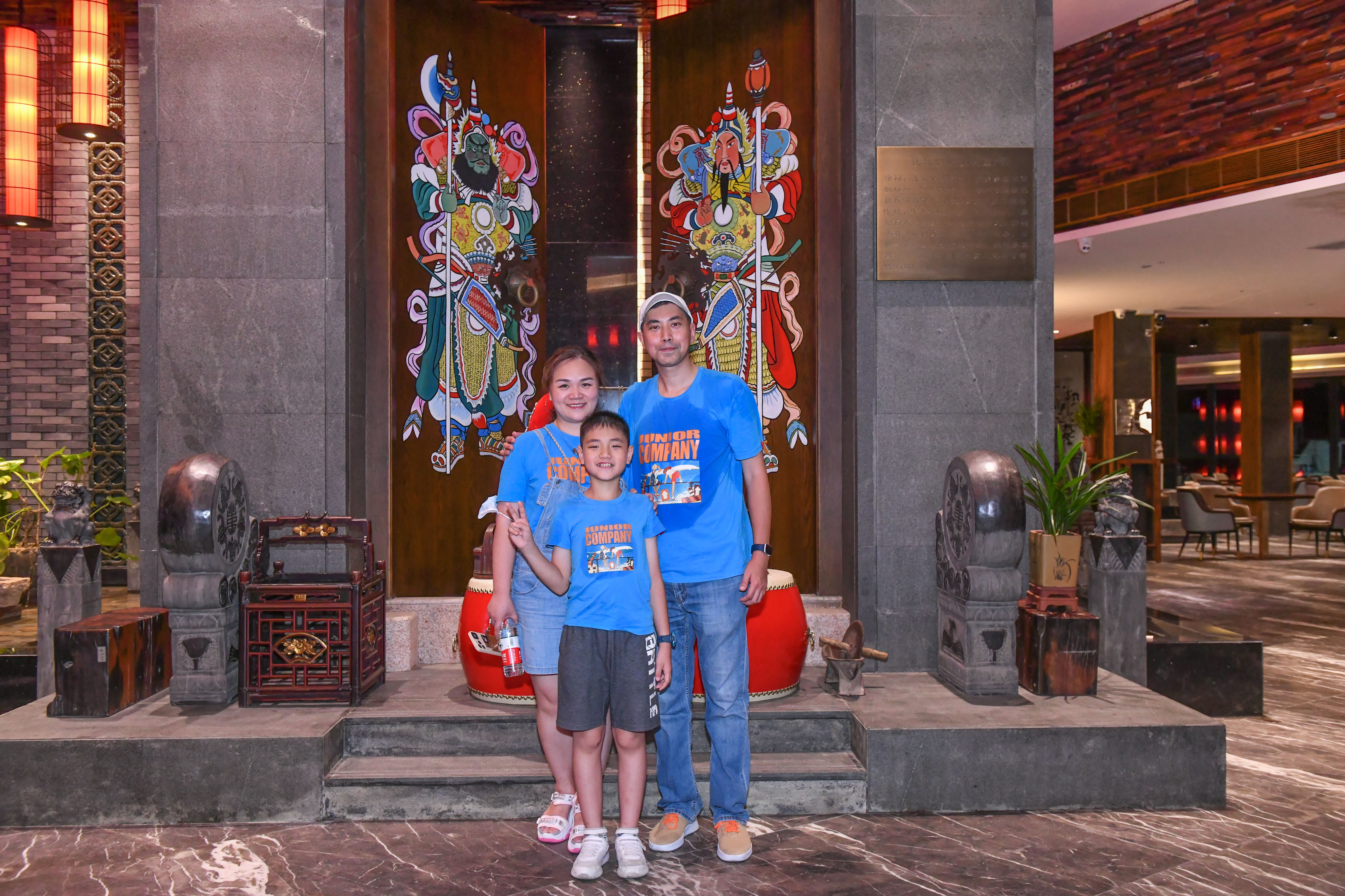 从洋品牌到国潮,从大牌到国货