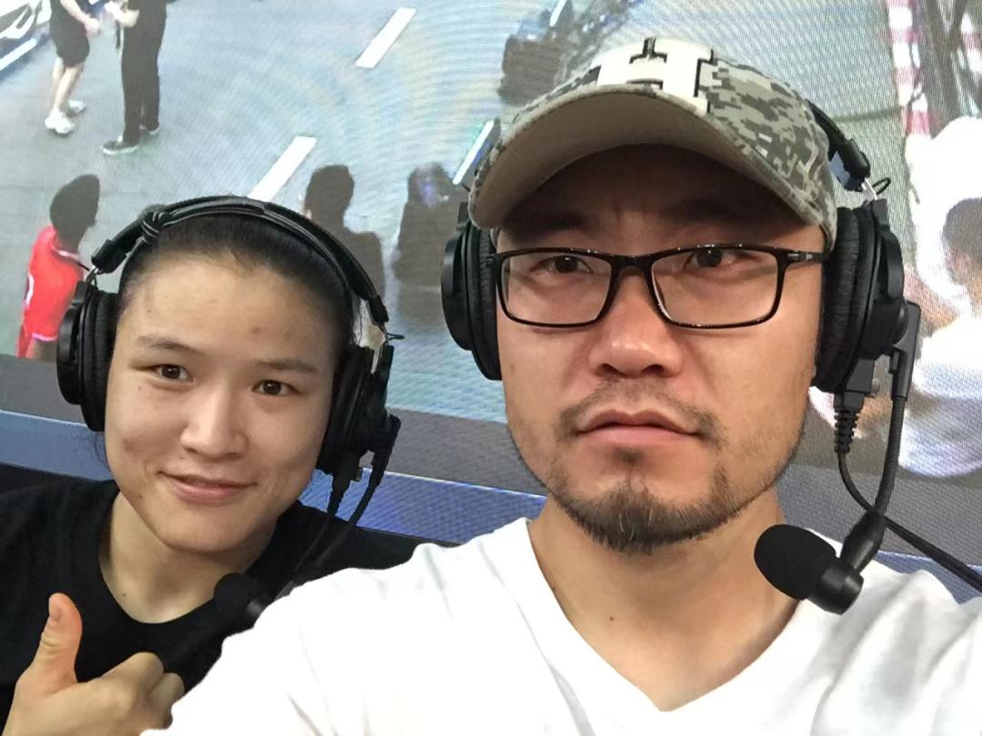 八角笼中揭露了什么,八角笼中格斗片段技术解析