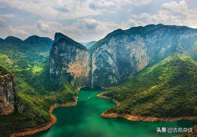 李白旅游诗句大全集,李白表示旅游的诗句有哪些