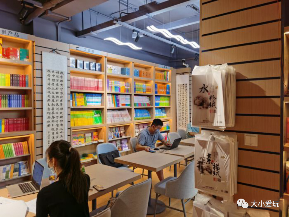 有这份书店清单暴晒下雨都不愁，新开书局、童书专区，暑假带娃去