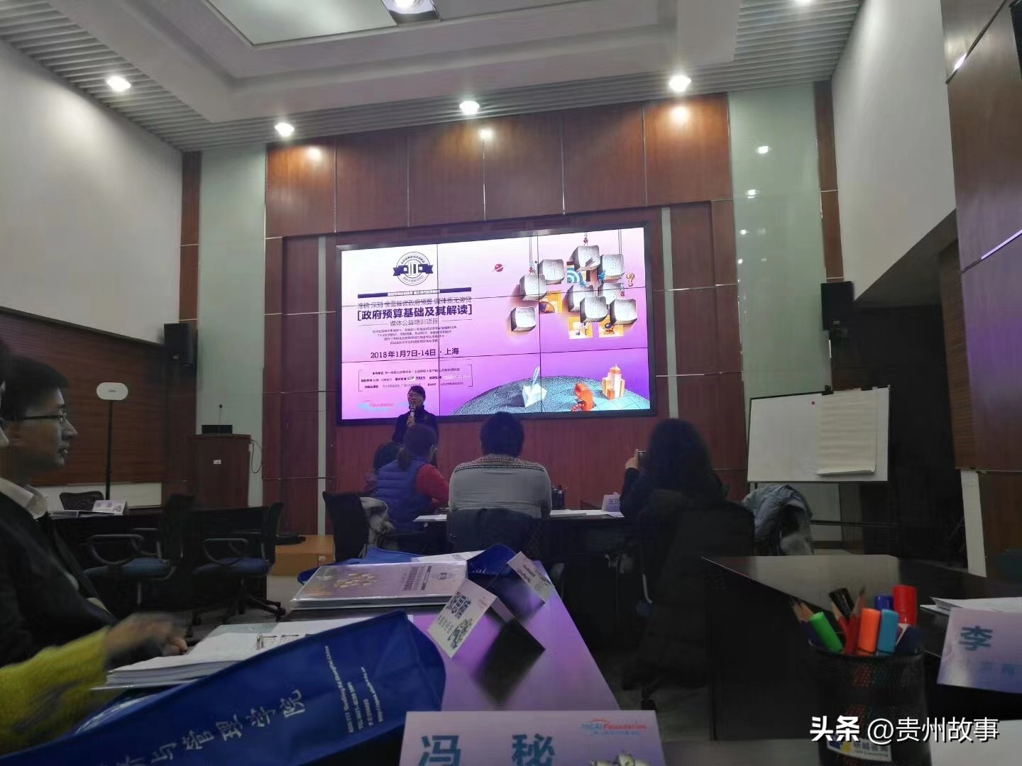 创业路上很艰辛坚守信念,创业路上坚守本心