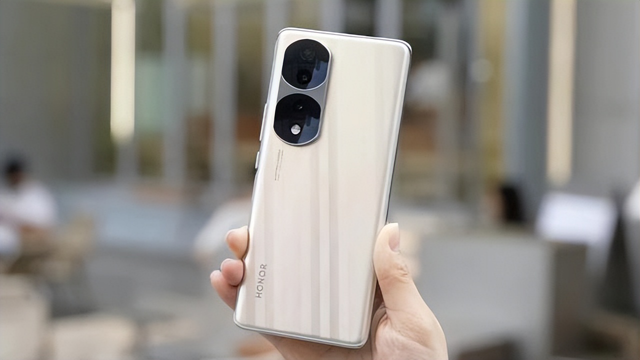 荣耀70和荣耀70pro哪个值得购买,荣耀70pro和一加10pro哪个好