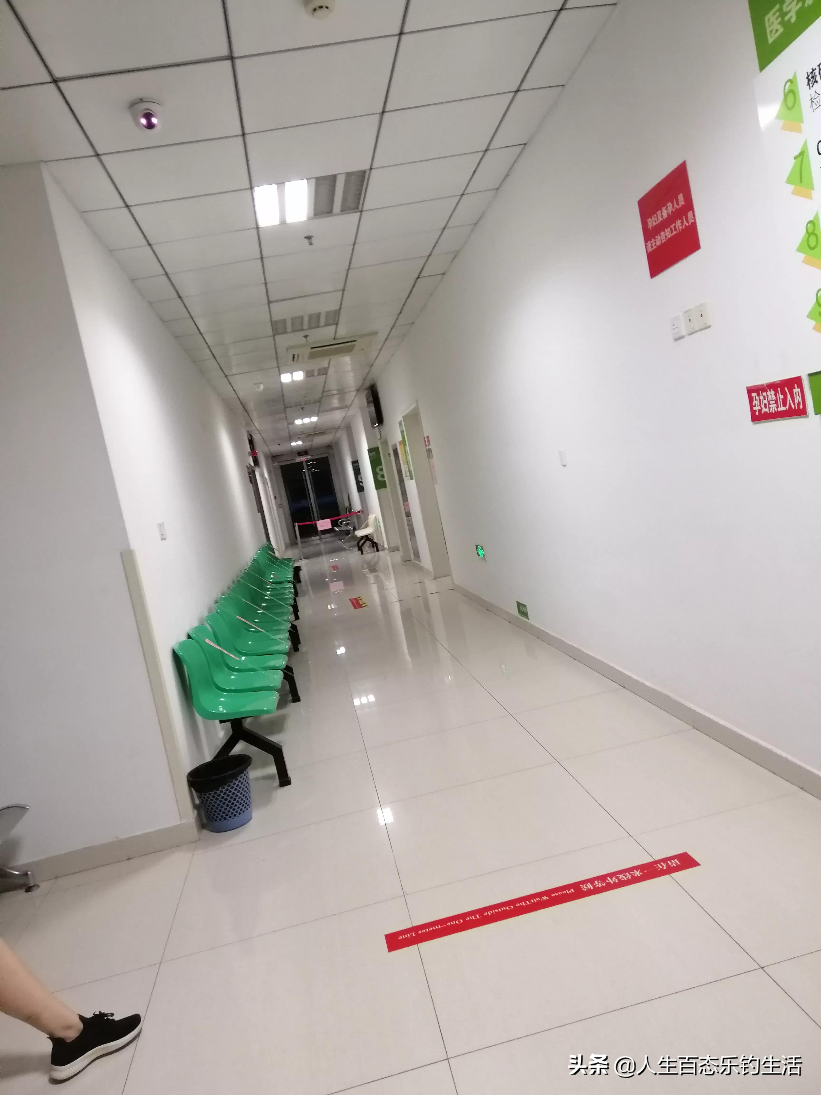 老婆凌晨肾结石发作，骑上新买的雷拉送老婆去医院急诊看病