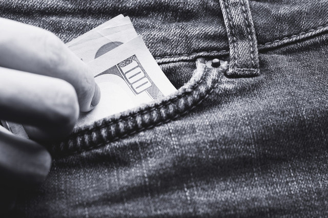 赚钱篇富人是怎么赚钱的,解读富人是如何赚钱的