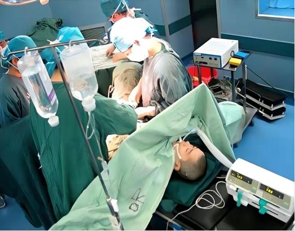 宁夏女孩变男孩,宁夏姑娘女变男如今活得怎样