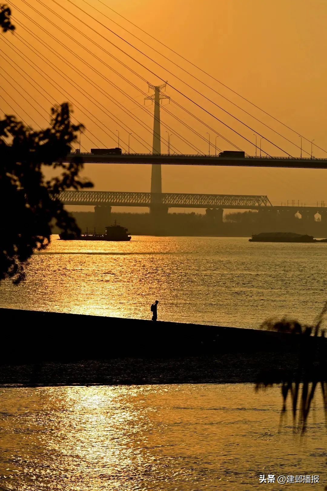 毕业季去伊犁,毕业季去西安