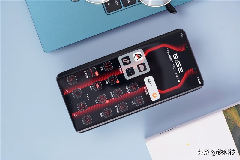 华为mate50rs保时捷设计超微距长焦,华为mate50rs保时捷4g网络评测