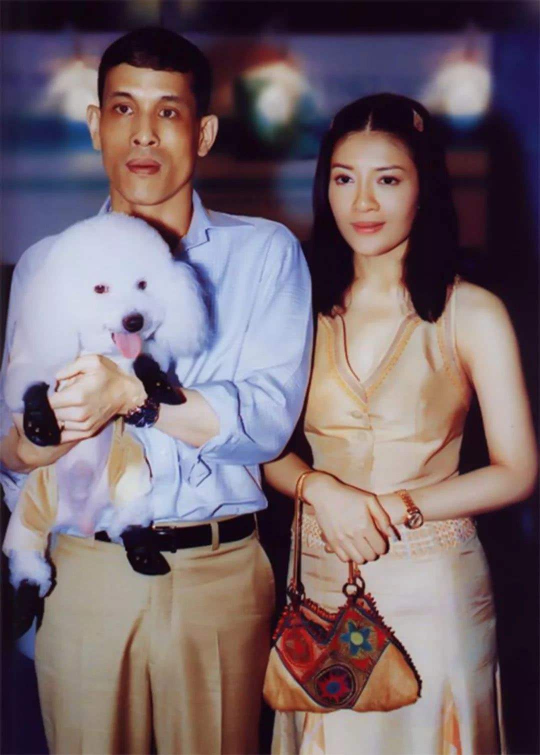 泰国王室阴盛阳衰：诗琳通终身不嫁为国家，国王却风流荒唐不成器