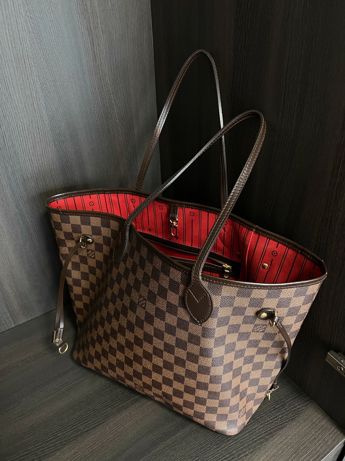 长期主义消费｜仅需三只通勤包背到老｜精简