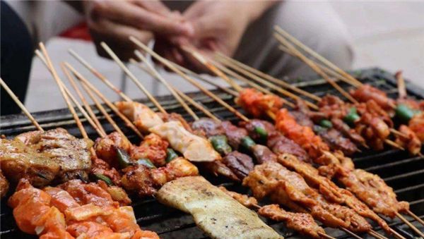 我，35岁带一个小孩，2022年被公司辞退，摆摊一年净赚20万