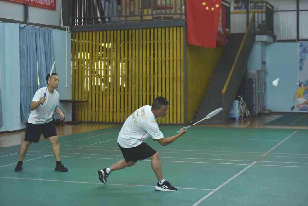 瑞丽边检国门,瑞丽口岸人员出入境通关流程指引