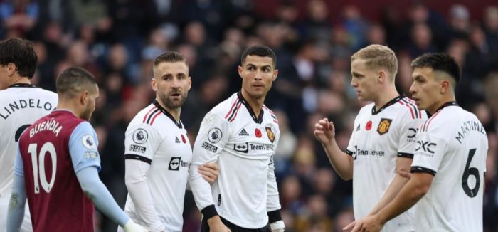 37岁的c罗禁区内晃倒对手,活久见点球踢11轮