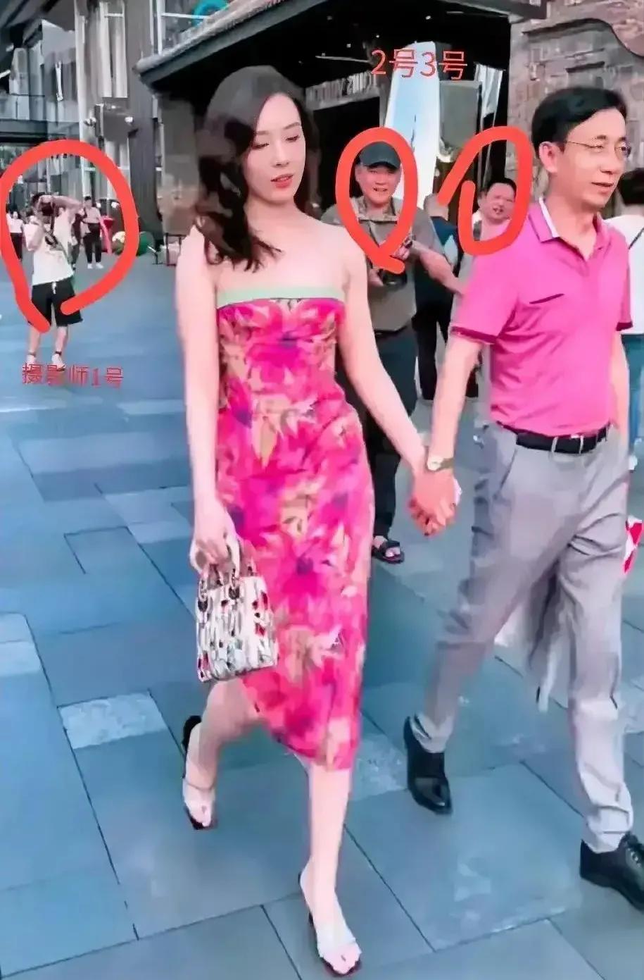 董小姐曾经红遍大江南北,董小姐曾经火遍大江南北