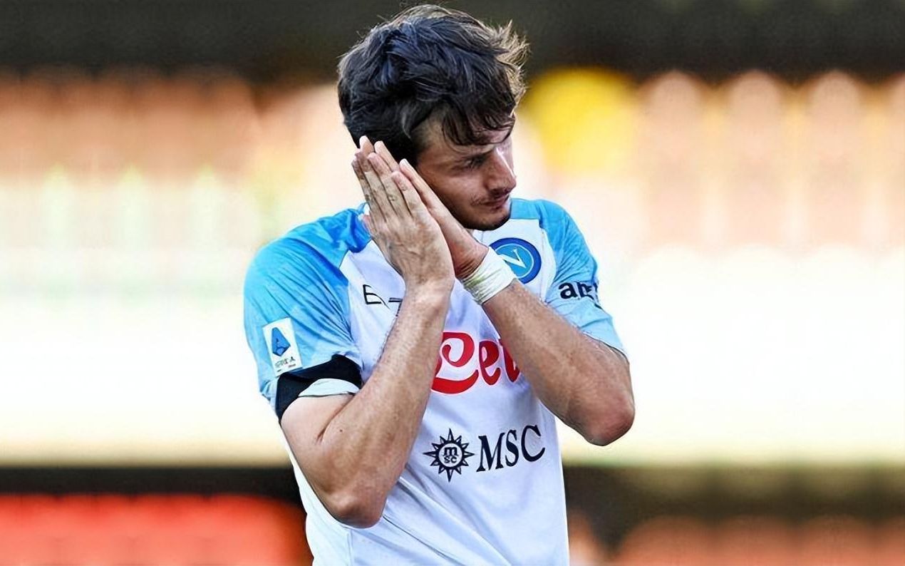 意甲最佳球员奥斯梅恩,奥斯梅恩赛季十佳球