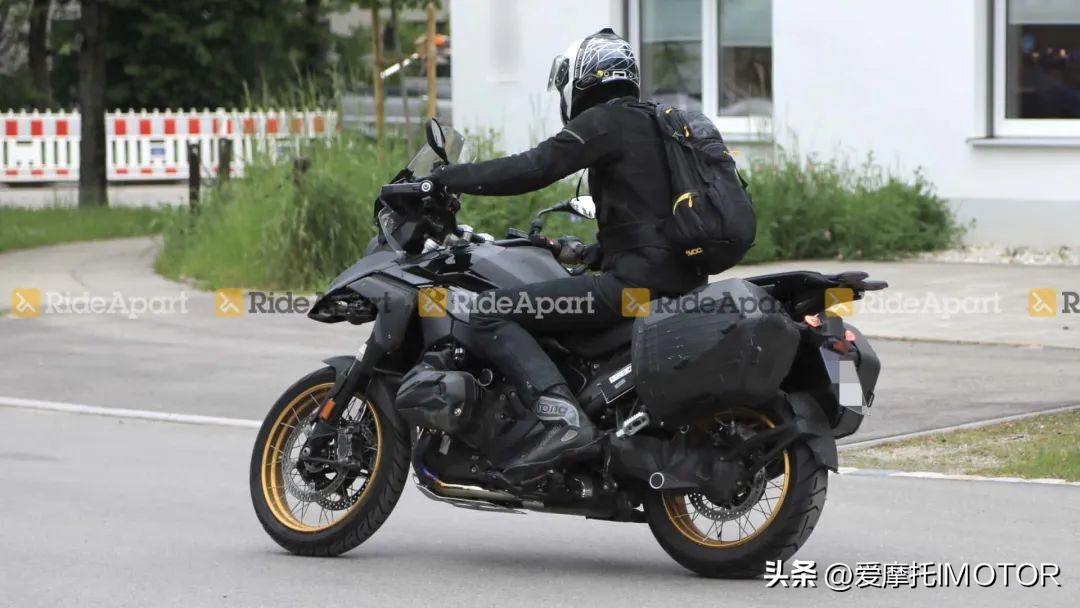 新款宝马k1300gs,宝马r1300gsadv测评