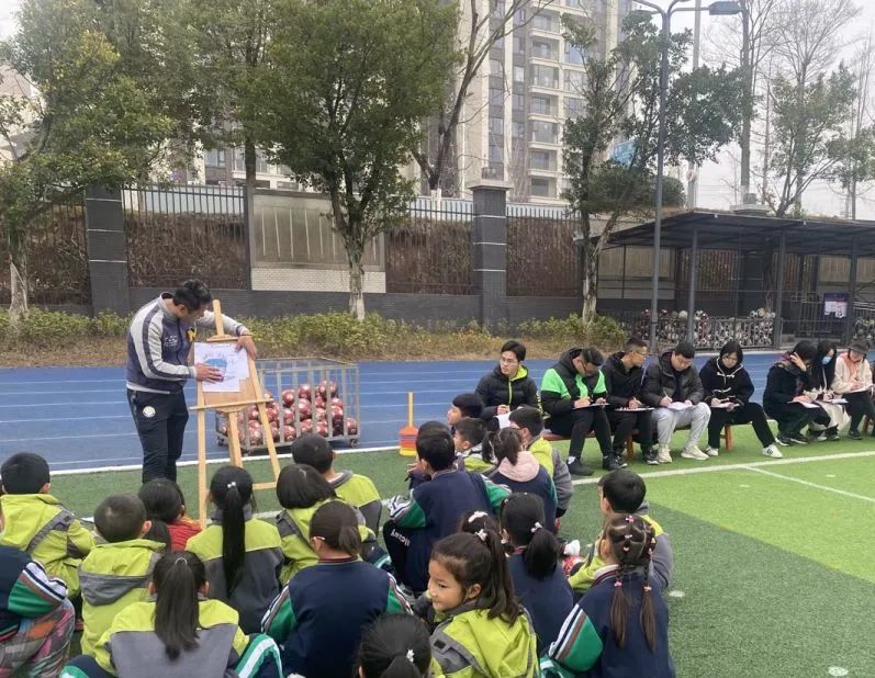 鹭栖湖学校六一节目,鹭栖湖学校运动会