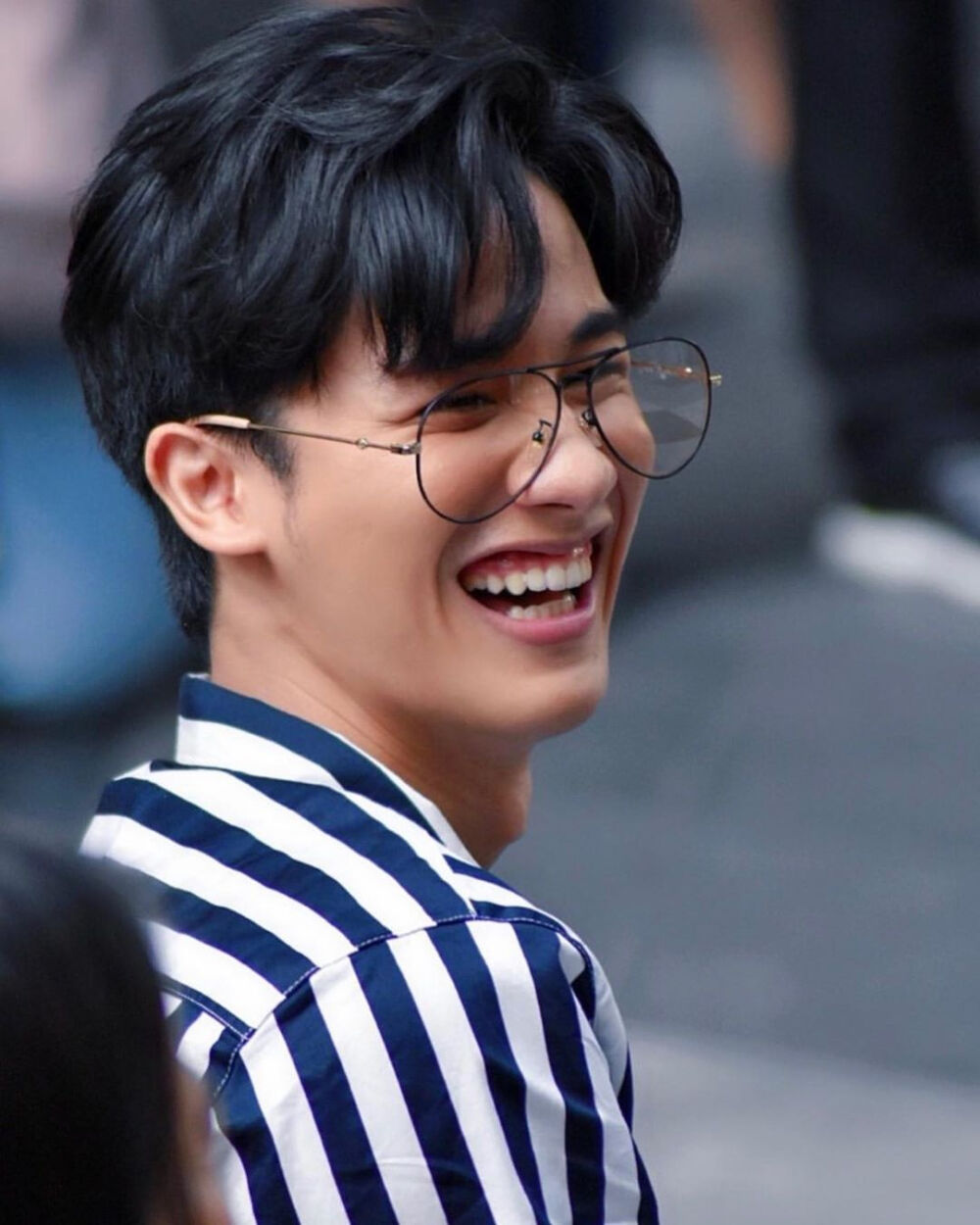 他泰一眼万年的外观2：南农的酒窝，呆的喉结，普明的耳边痣