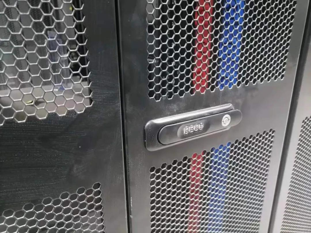 总投资450亿上海项目,浦东新区总投资10万亿