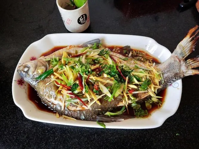 舌尖上的中国菜——浅论全国各地的特色美食