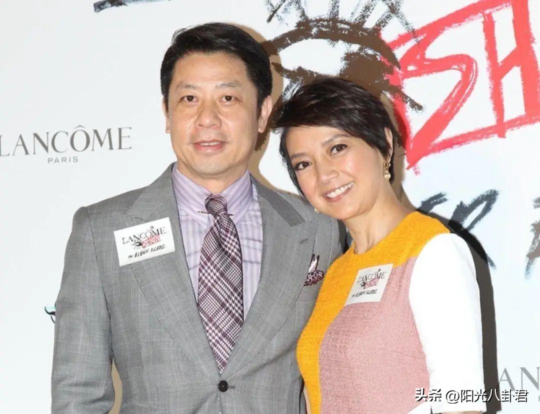 12位港星豪宅,定居内地的10位过气港星