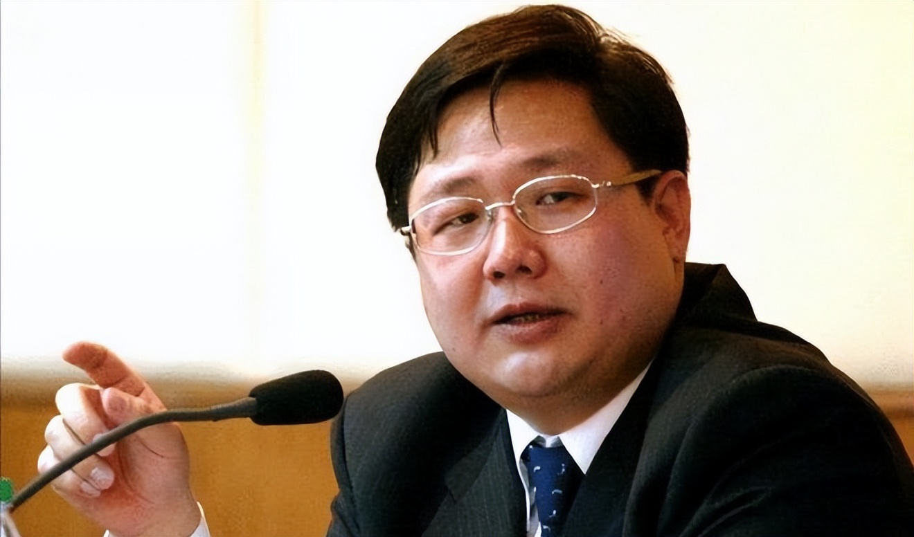 *明徐**:28岁成亿万富豪,44岁病死狱中,明星妻子为他守节