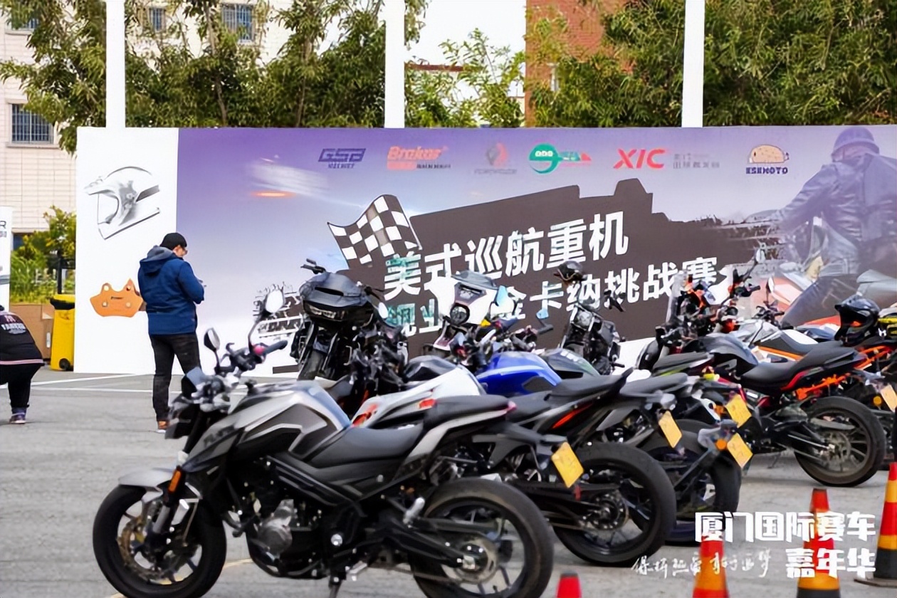 极速对决,点燃冬日!2023厦门国际赛车嘉年华圆满收官