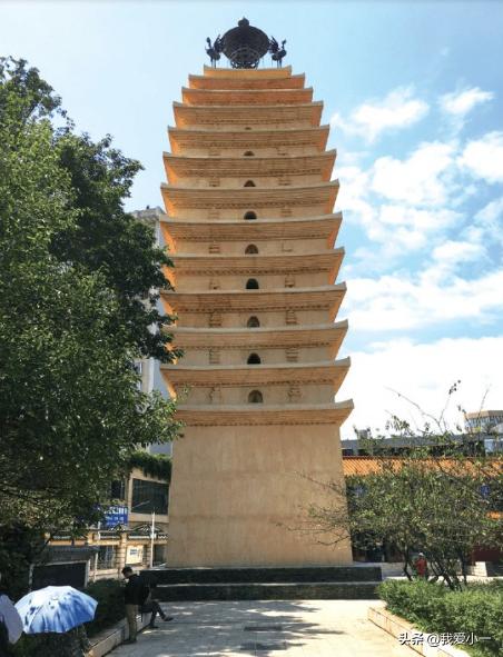 云南昆明古建筑群图,云南省昆明市官渡古镇古建筑