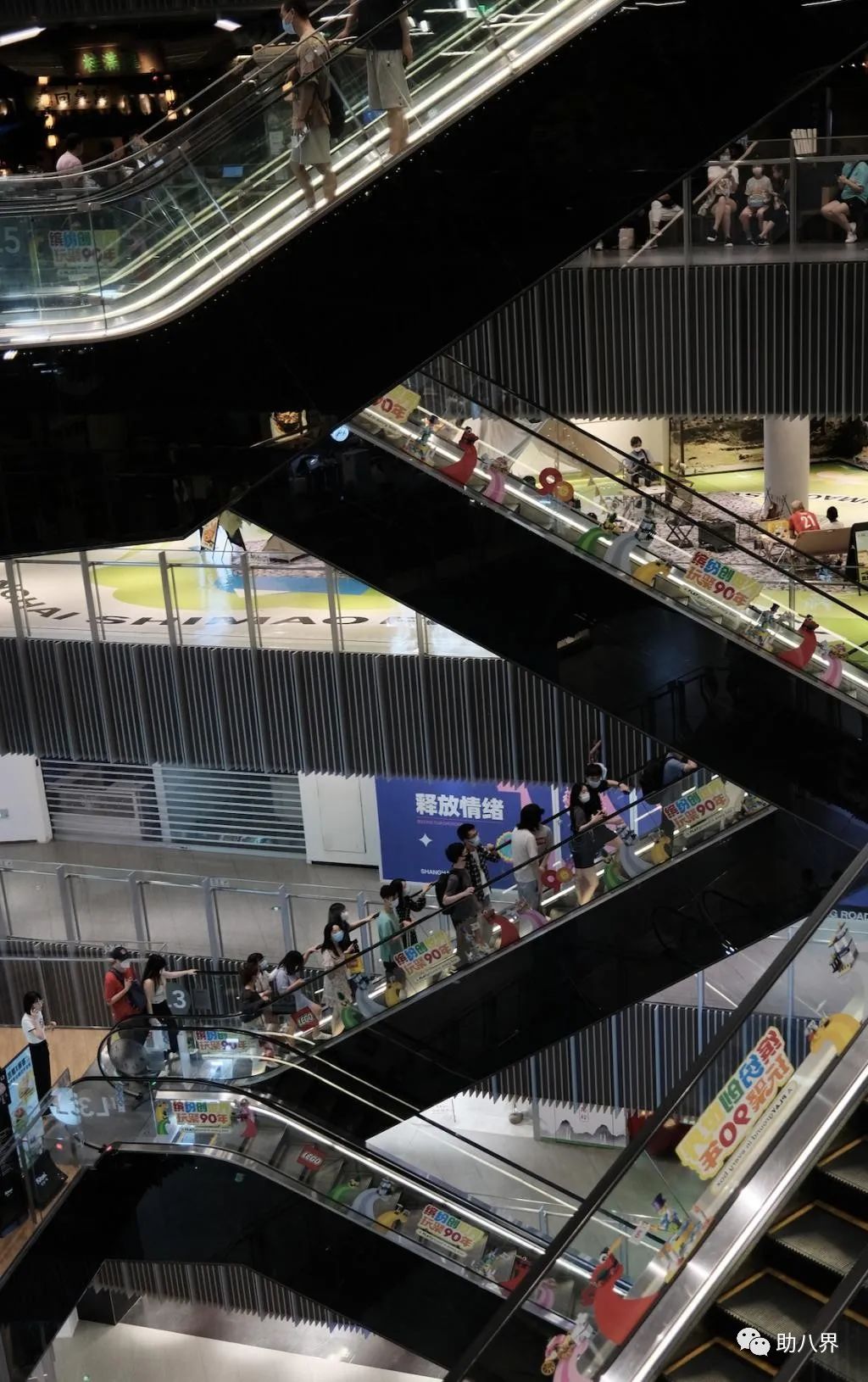 疫情下北京商场实体店,疫情下在越南的中国商店