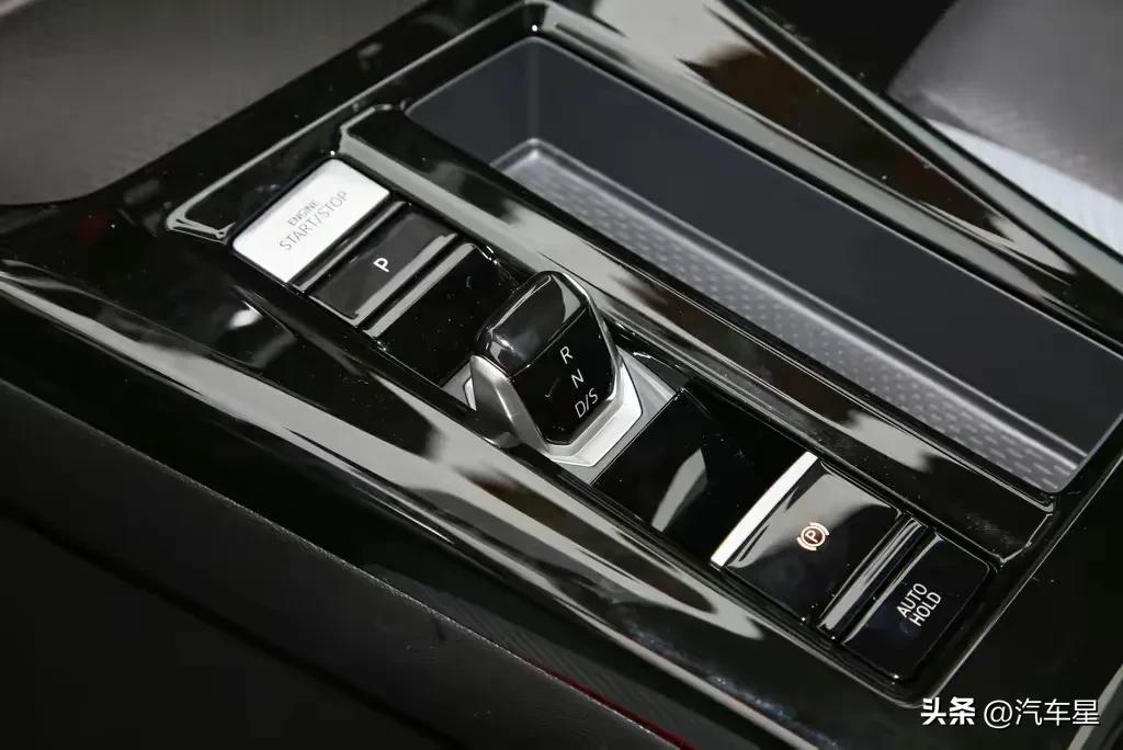 2023款速腾与2022款凌渡,2022年大众凌渡l1.4t280高配