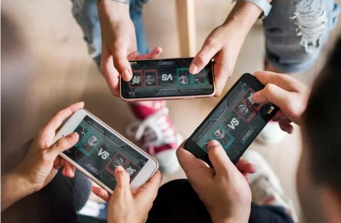 网络游戏外挂涉嫌多种违法,破特大非法经营网络游戏案