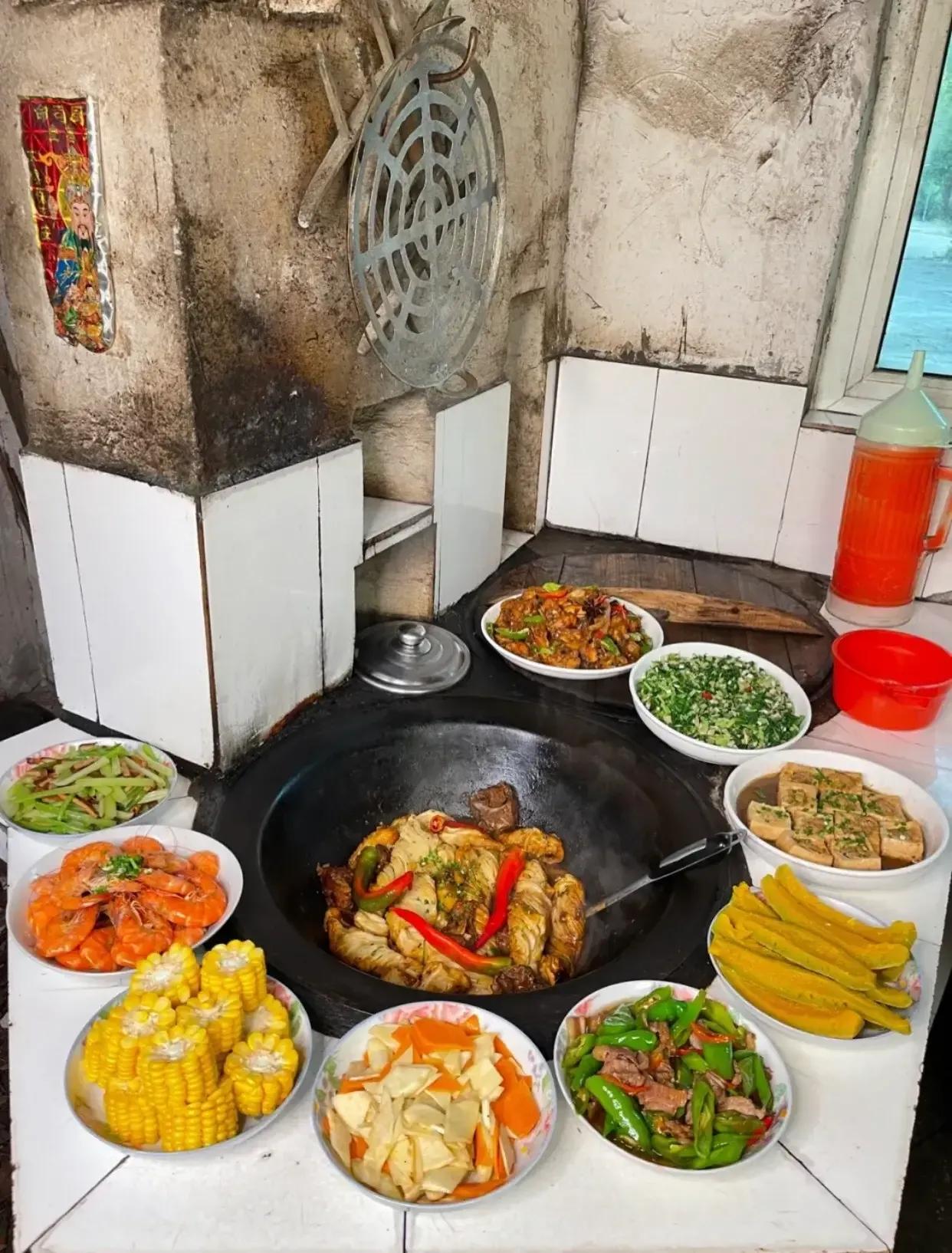 铁锅哪个牌子真正好不生锈,铁锅生铁锅熟铁锅哪个好